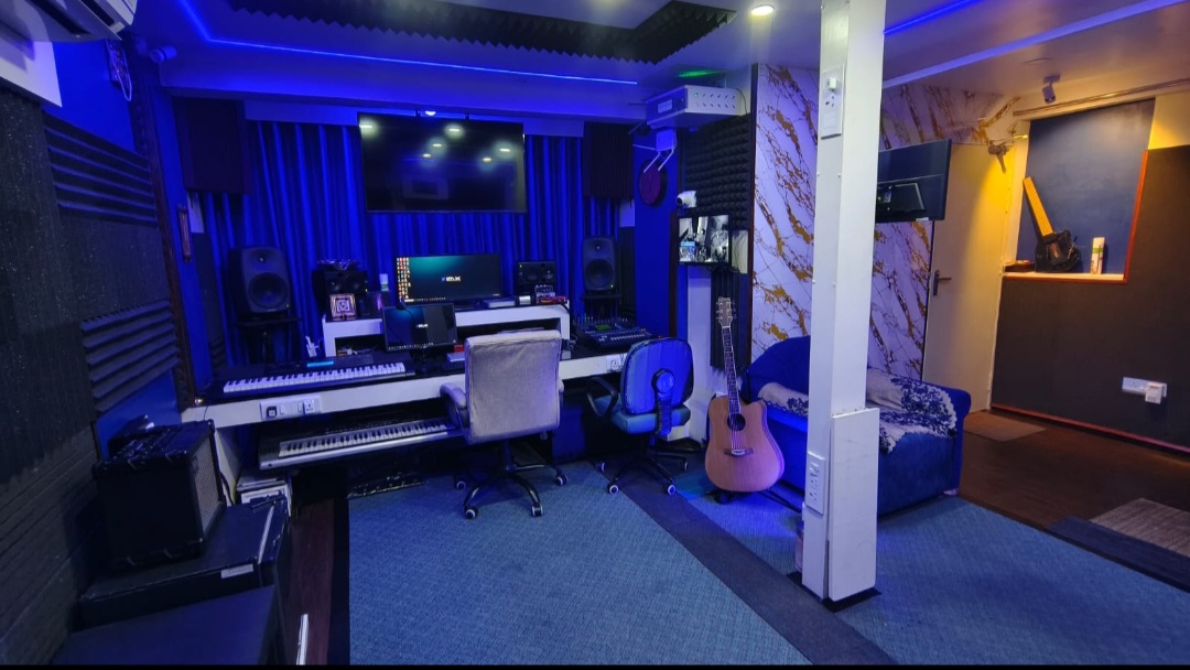 IMX SOUND RECORDING & VIDEO EDIT STUDIO